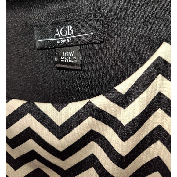 AGB Black and Tan Midi Dress with Half Sleeves - Picture 3 of 8